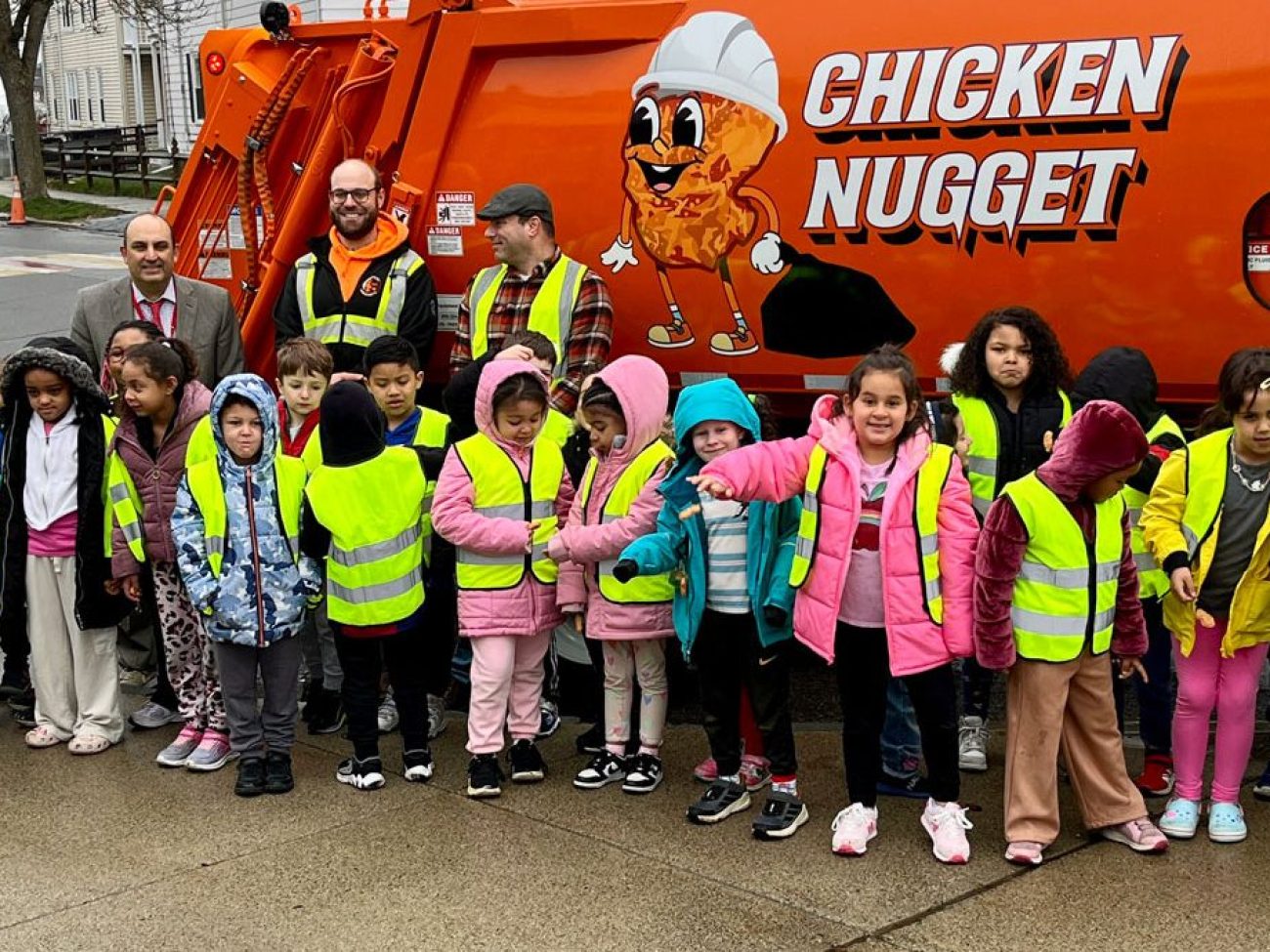 Saltonstall Kindergarteners Name Salem's Newest Garbage Truck